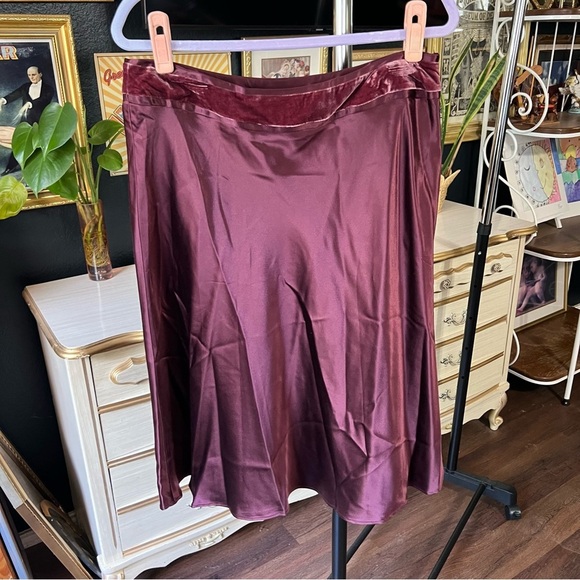Vintage Silk Burgundy Velvet Skirt - Picture 1 of 7